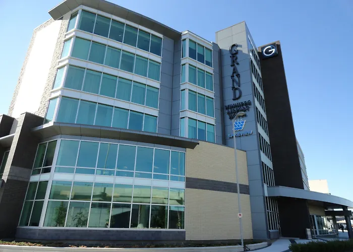 Grand Winnipeg Airport By LakeviewAirport Hotel
